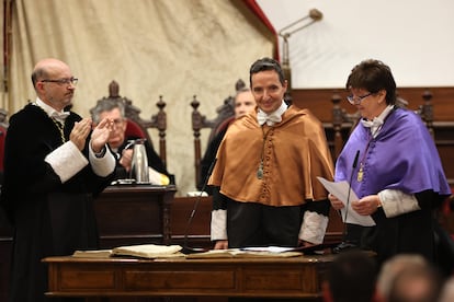 Juan Manuel Corchado recibió una ovación el 31 de mayo, en la ceremonia de toma de posesión como rector de la Universidad de Salamanca.