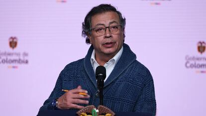 Gustavo Petro, presidente de Colombia, anuncia que enviará a la Fiscalía y a la Procuraduría nuevas pruebas sobre el caso Pegasus, el 22 de octubre de 2024.