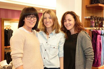 Nuria Luis (responsable de redes sociales), Verena Bustillo (responsable de marketing) y Marta Moldes (directora gerente), todas de S Moda.