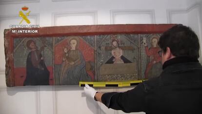 Predela de un retablo del llamado 'Maestro del Frontal de Capella' recuperado por la Guardia Civil del legado de Julio Muñoz Ramonet.