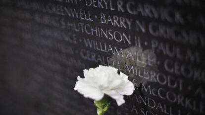 Homenagem no Memorial da Guerra do Vietnã em Washington.