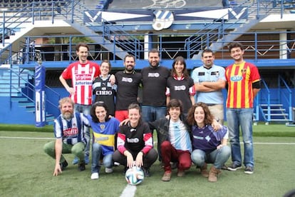 L'esperit futboler és visible en l'origen de la Lliga de Teatre, que es va presentar al camp de l'Europa.