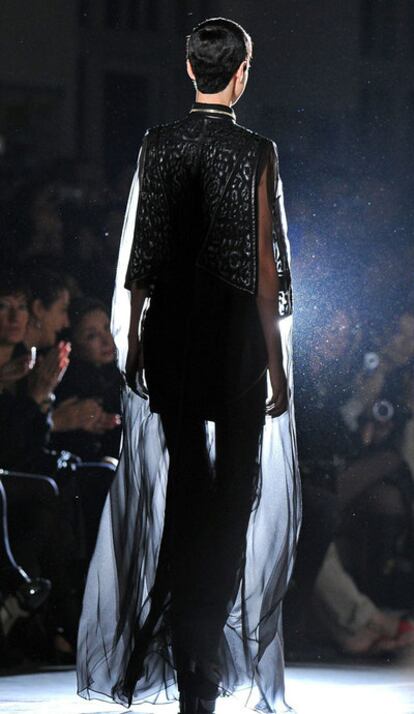 Propuesta de Riccardo Tisci para Givenchy.