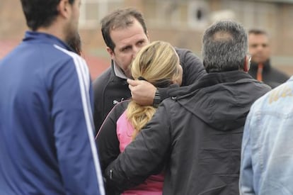 Family members gathered at the Pozo Emilio del Valle mine to await news of their loved ones. 