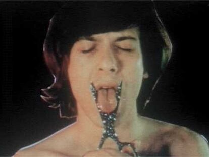 Imagen del filme 'T.O.U.C.H.I.N.G.' (1968).