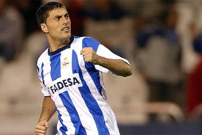 Diego Tristán celebra su gol ante el Levante.