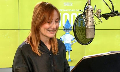 Nathalie Poza, narradora de 'Pinocho', en un momento de la grabación.