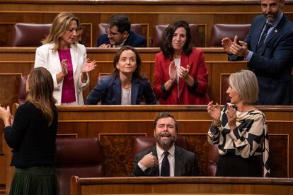 El diputado de Vox Ivn Espinosa de los Monteros gesticula en el Congreso.