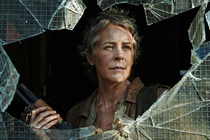 Los seguidores de The Walking Dead habrán comprobado la metamorfosis que nos ha dejado Carol Peletier (interpretada por Melissa McBride) esta temporada. De víctima de violencia doméstica en los inicios de la serie, de mujer huidiza y poco comunicativa a auténtica superheroína salvadora, ejemplo de fortaleza y agallas, en esta quinta temporada.