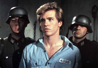 Val Kilmer en una escena de 'Top Secret'.