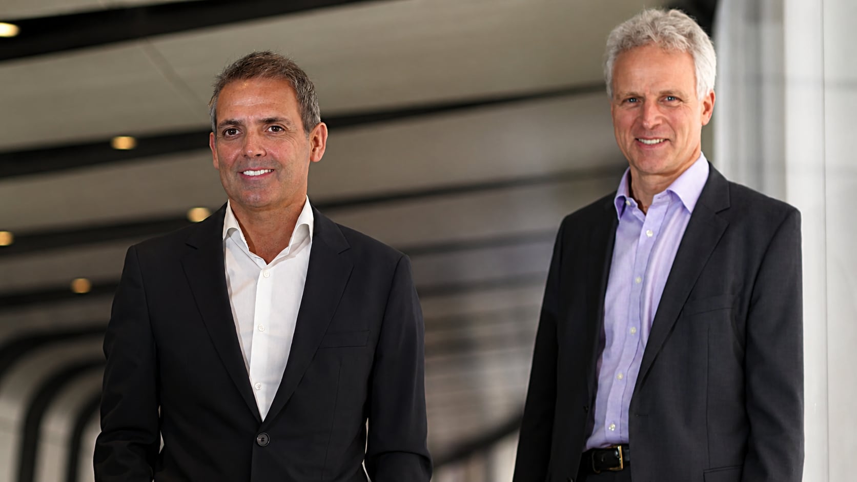 Los dos máximos directivos de Zegona acumulan bonus por 433 millones de euros por la compra de Vodafone