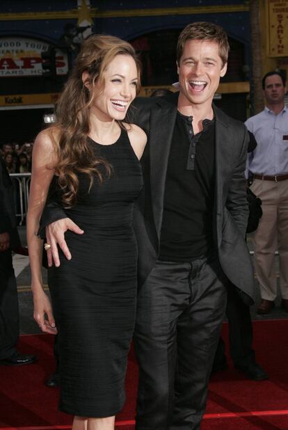 Angelina Jolie y Brad Pitt han protagonizado la rutptura más sonada de 2016. La pareja de actores, que tenía incluso su propio nombre (Brangelina), se conocieron en el rodaje de 'Sr. y Sra. Smith' en 2004. Iniciarion una relación que terminó en boda en 2014. Hoy están en plena batalla legal por la custodia de sus seis hijos.