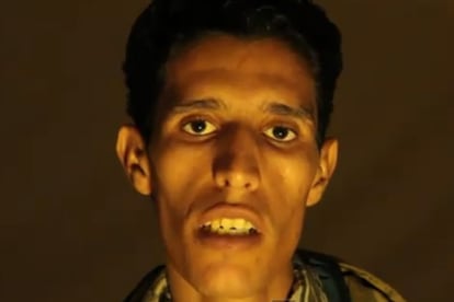 Uno de los jóvenes que aparece en el <a href="http://www.youtube.com/watch?v=Pux_fSiFF3o" target="_blank">vídeo</a> a favor de la manifestación del 20 de febrero en Marruecos.