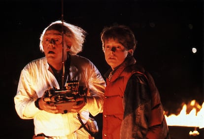 Christopher Lloyd y Michael J. Fox en una escena de la película 'Regreso al futuro', de 1985.