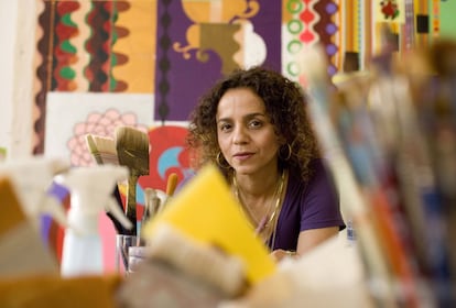 La artista plástica Beatriz Milhazes.