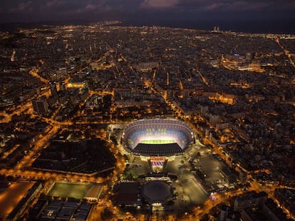 Vista aèria del Camp Nou.