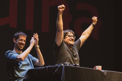 Ignasi Taltavull (izquerda) y Tomàs Fuentes han recibido a invitados como Arturo Valls, Jordi Évole, Eva Soriano, Rigoberta Bandini, Silvia Abril y Henar Álvarez, entre otros, para narrar sus peores anécdotas personales.