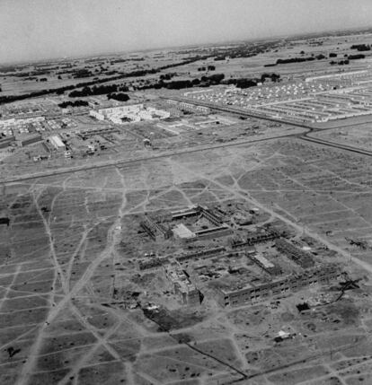Vista aérea de Chandigarh durante su construcción en 1955. |