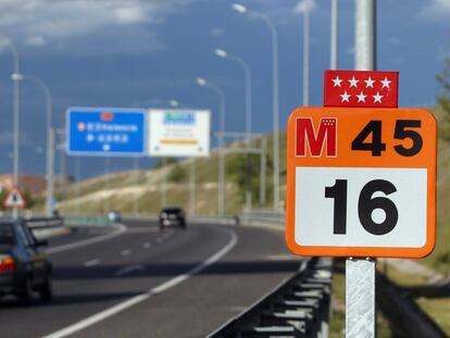 La autopista M-45, una de las arterias principales de Madrid.