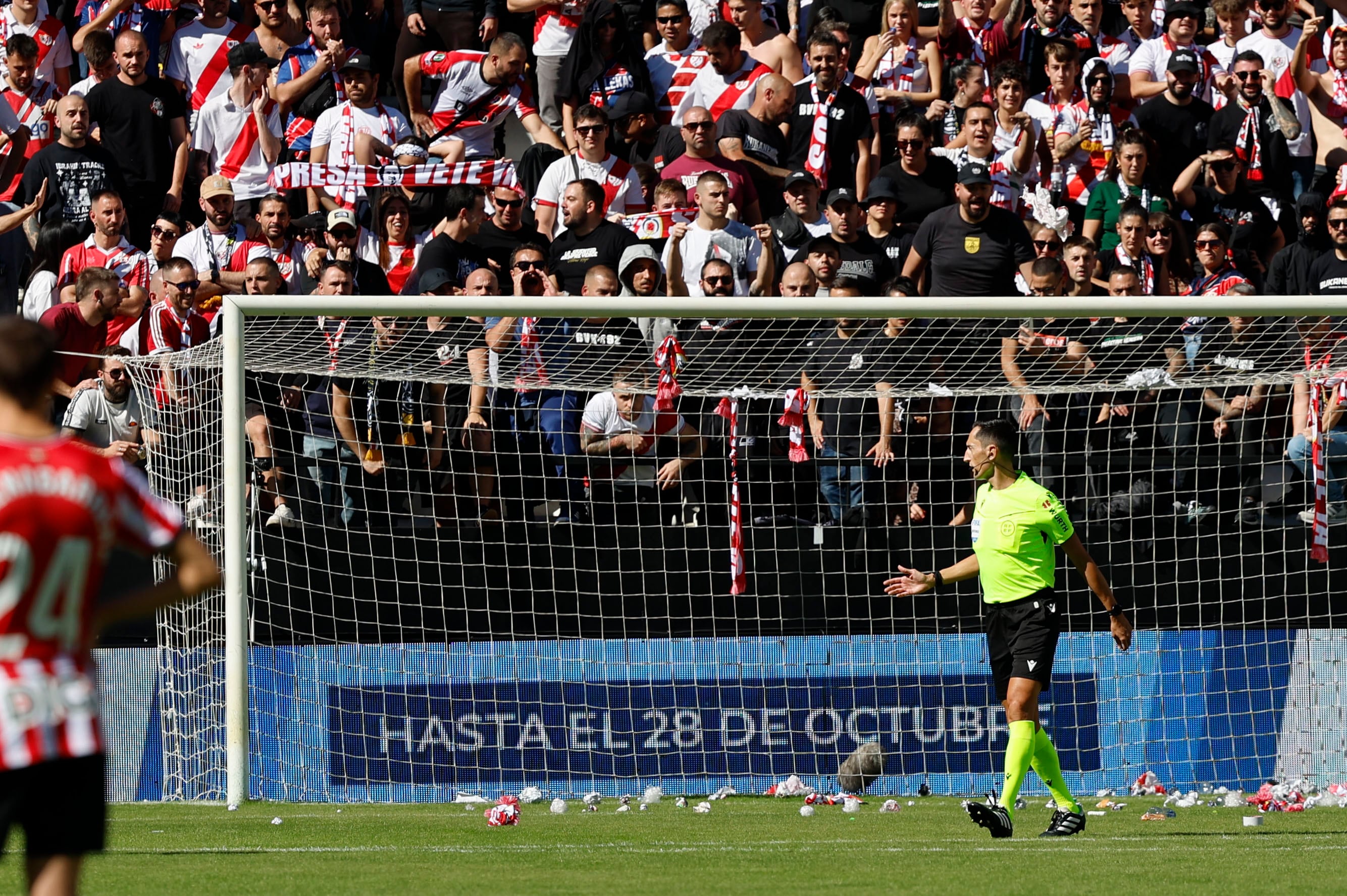 El Rayo Vallecano-Athletic Club suspendido se reanudará a puerta cerrada