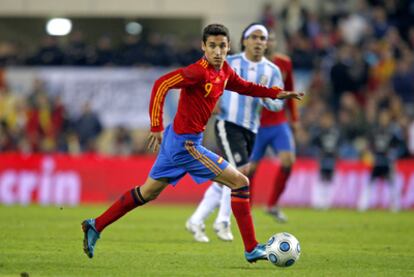 Navas, durante un partido de España contra Argentina en Madrid en 2009.