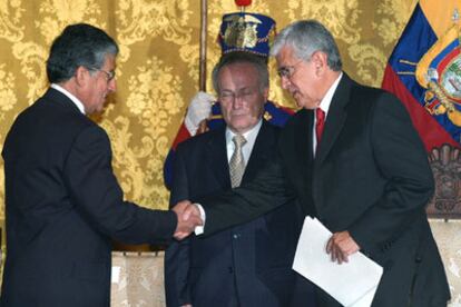 Eduard Fernández, en una escena de <i>Hormigas en la boca,</i> que inaugura hoy el Festival de Málaga.