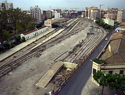 Terrenos de la antigua estación de Castellón, llamado a ser el nuevo centro comercial de la ciudad.