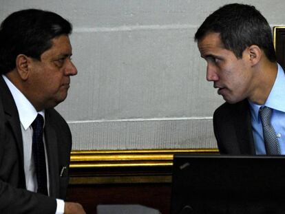 Édgar Zambrano, vicepresidente de la Asamblea Nacional, y Juan Guaidó. 