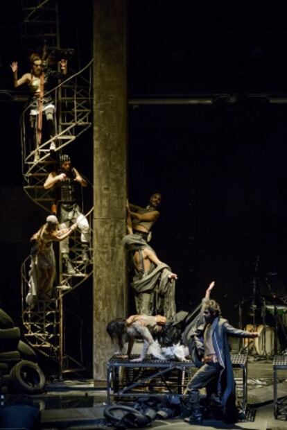 El espectacular montaje de 'La Ilíada' de la compañía Stathis Livathinos Theatre Group.