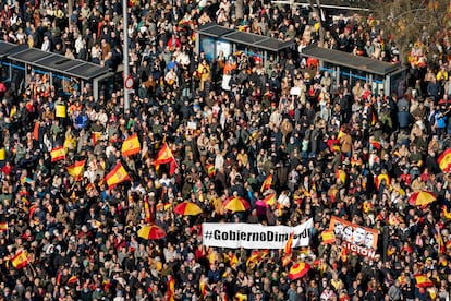 Un momento de la concentración en Cibeles, este sábado. 