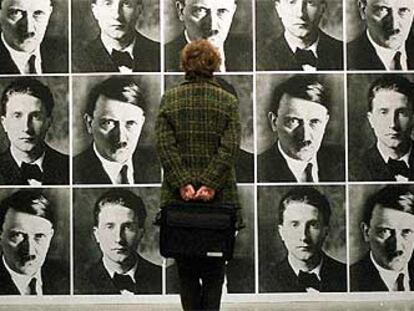<i>Zugzwang</i> (1995), de Rudolf Herz, con retratos de Hitler y Duchamp.
