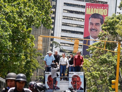 María Corina Machado asiste a una movilización este sábado, en Caracas.