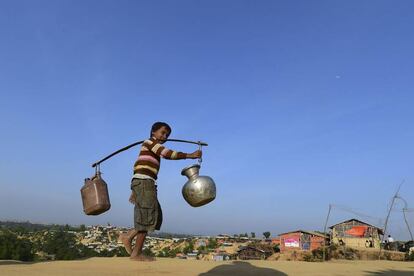 Un ni&ntilde;o refugiado rohingya en el campo de Hakimpara (Banglad&eacute;s).
