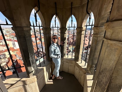 Las vistas desde los alto de la torre del Antiguo Ayuntamiento de Praga (República Checa).