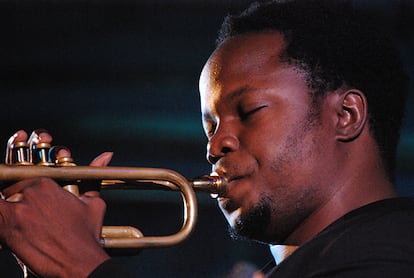 El trompetista Ambrose Akinmusire, durante un concierto.