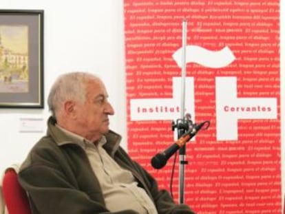 Juan Goytisolo, en el Instituto Cervantes de Tánger, el pasado lunes.