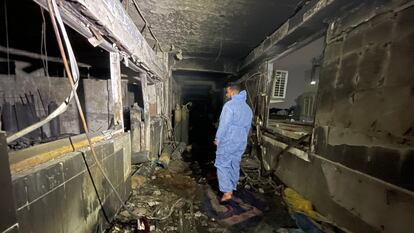 Interior del hospital Al Jatib tras el incendio, el pasado domingo.