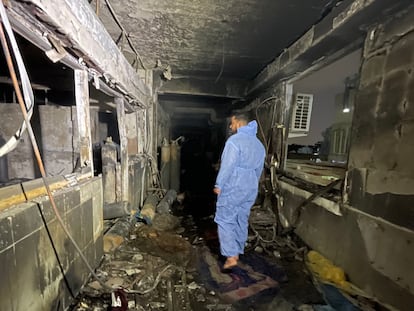 Interior del hospital Al Jatib tras el incendio, el pasado domingo.