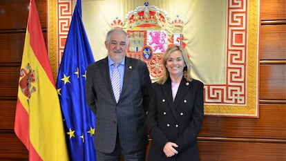 Cándido Conde-Pumpido e Inmaculada Montalbán toman posesión como presidente y vicepresidenta del Tribunal Constitucional, este jueves en Madrid.