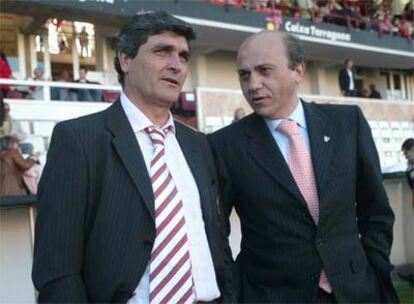 Del Nido y Juande Ramos charlan antes de un partido