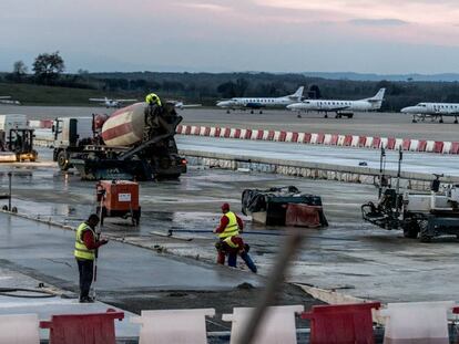 Obras de ampliaci&oacute;n en el aeropuerto de Girona-Costa Brava.