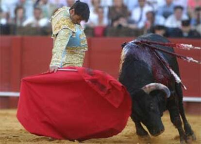 El Califa, en el cuarto de la tarde.