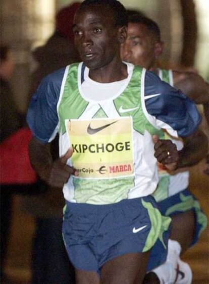 Kipchoge, en pleno esfuerzo.