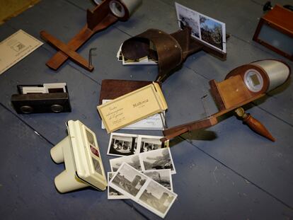 Artilugios y fotografías estereoscópicas.
