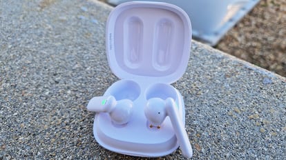 Los Timekettle WT2 Edge son auriculares que pueden traducir en tiempo real y reconocer hasta 93 acentos diferentes.