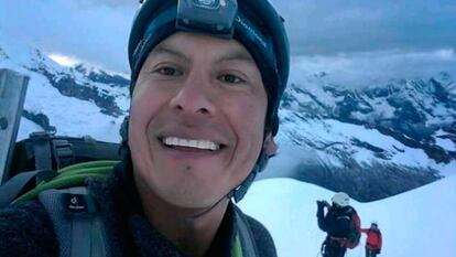 El guía de montaña Rubén Darío Alva, en una fotografía publicada en Facebook por la Asociación de Guías de Montaña del Perú.