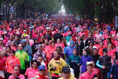 Tras agotarse los dorsales hace más de un mes, participarán en la prueba 32.000 mujeres que correrán 6,3 kilómetros con salida a las 9 horas en la calle de la Princesa y meta en el paseo de Camoens.