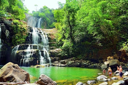 Cataratas Nauyaca, cerca de Dominical, en Costa Rica.