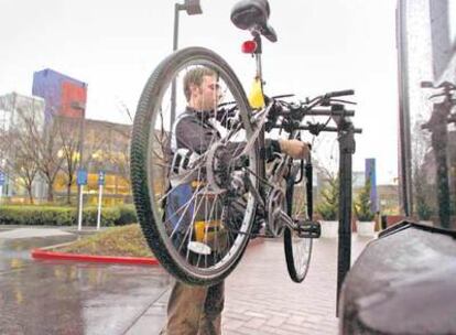 Cada día, unos 1.200 empleados de Google usan el autobús de ida y vuelta gratuito a la sede de Mountain View, California.