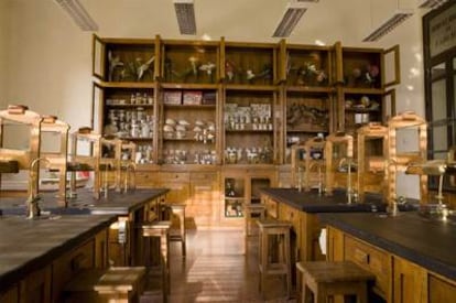 Un laboratorio del instituto Isabel la Católica de Madrid.